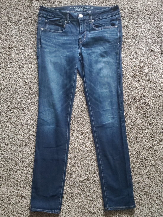 American Eagle Outfitters Denim - American Eagle Outfitters Dark Blue Skinny Jeans - Size 6